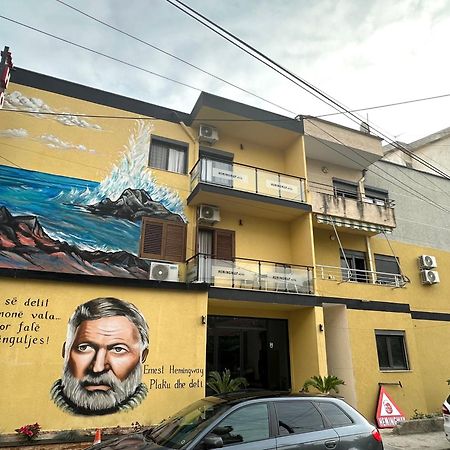 Luxurious Seaside Apartment Durrës Kültér fotó