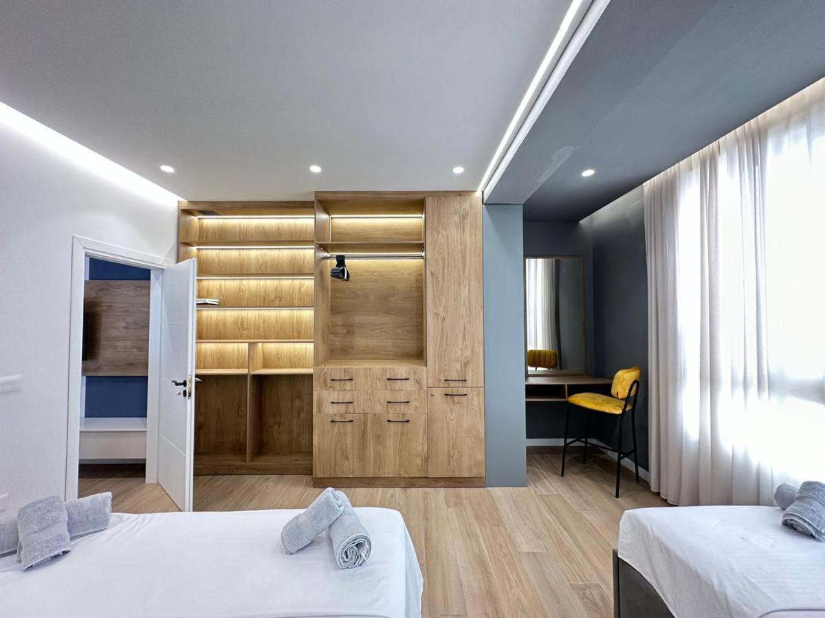Luxurious Seaside Apartment Durrës Kültér fotó