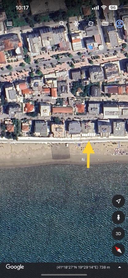 Luxurious Seaside Apartment Durrës Kültér fotó