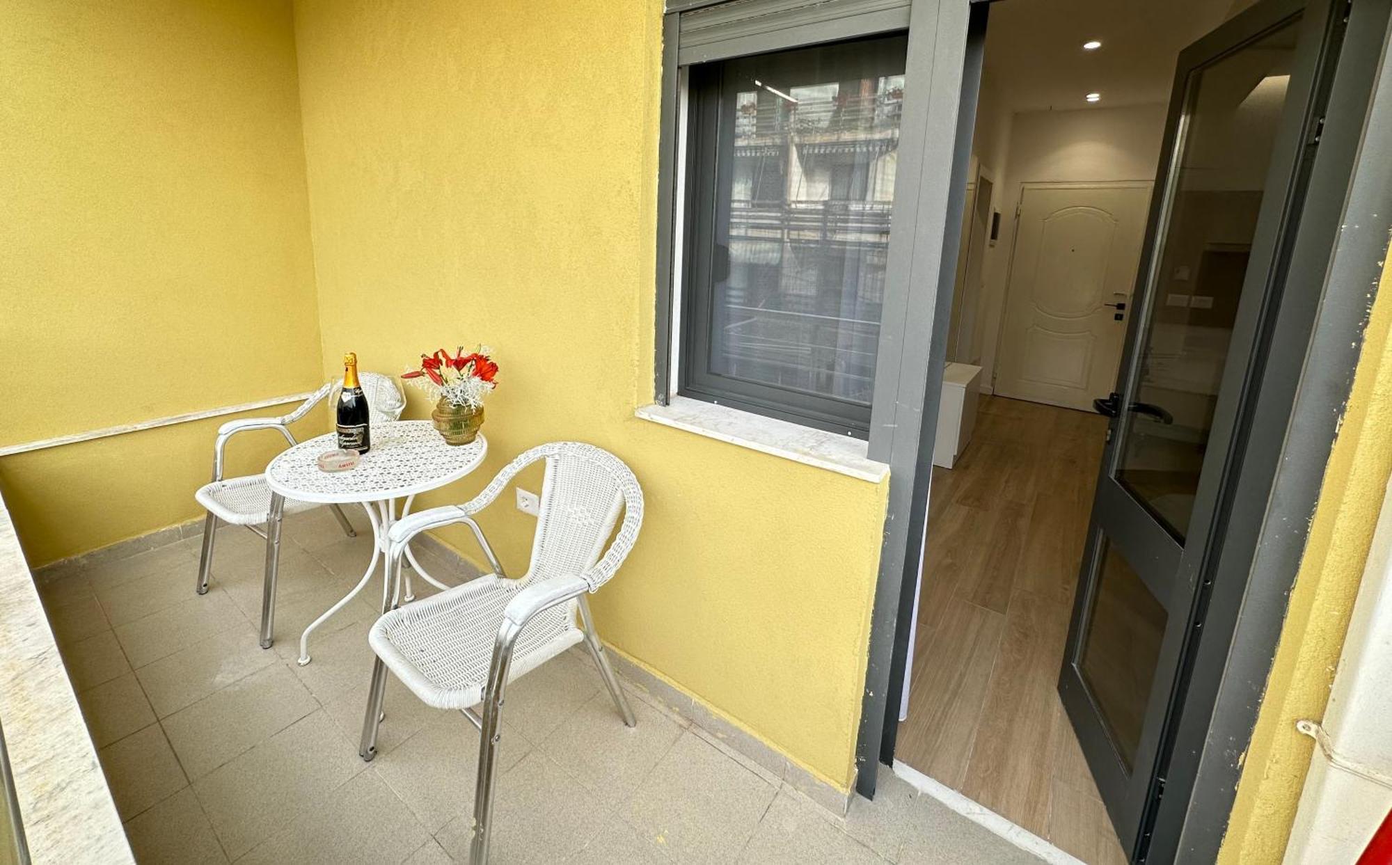 Luxurious Seaside Apartment Durrës Kültér fotó